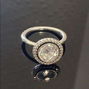Pandora Ring- Brilliant Legacy sz 9